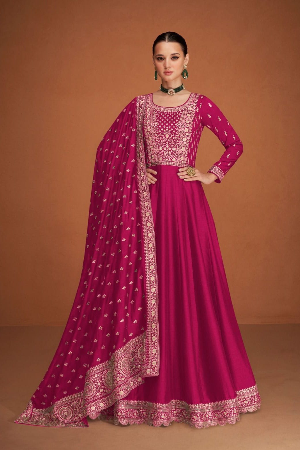 Royal Whisper Designer GOWN EAGW0021