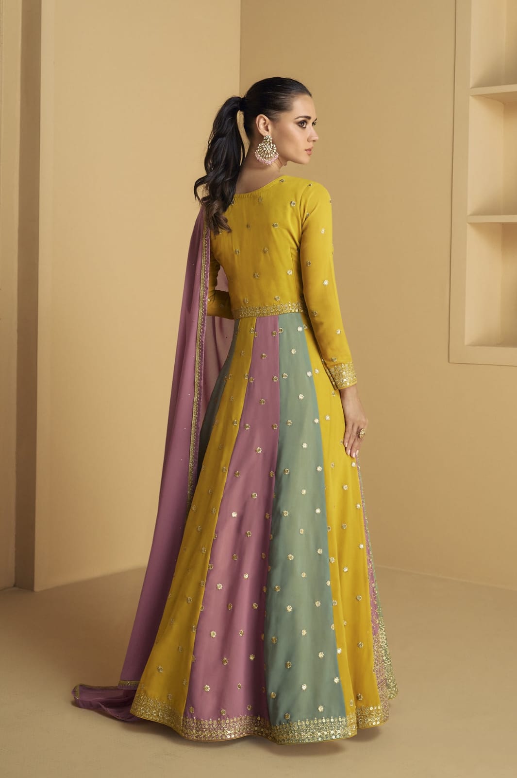 Multi Color Designer GOWN EAGW0023
