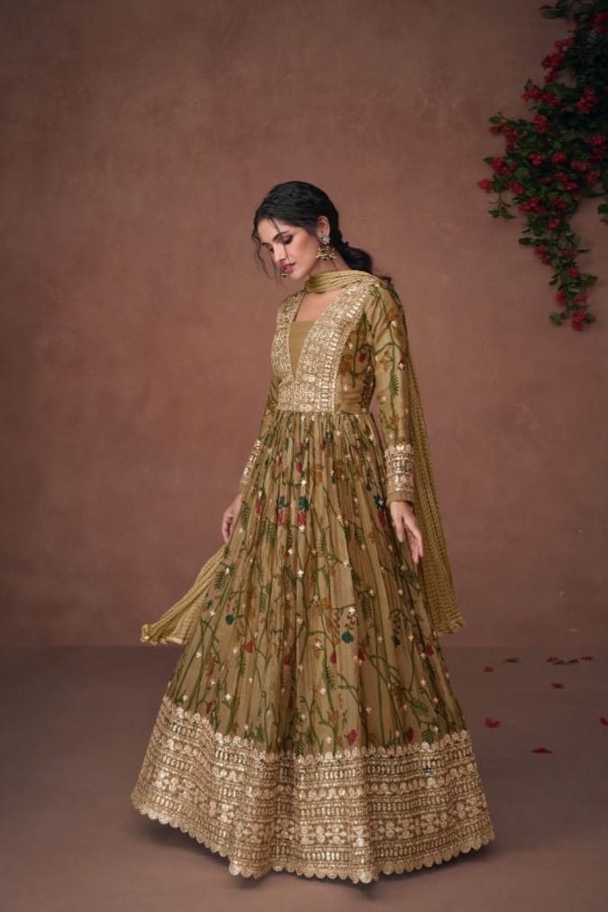 Mehr Coded Premium Gown EAGW0019