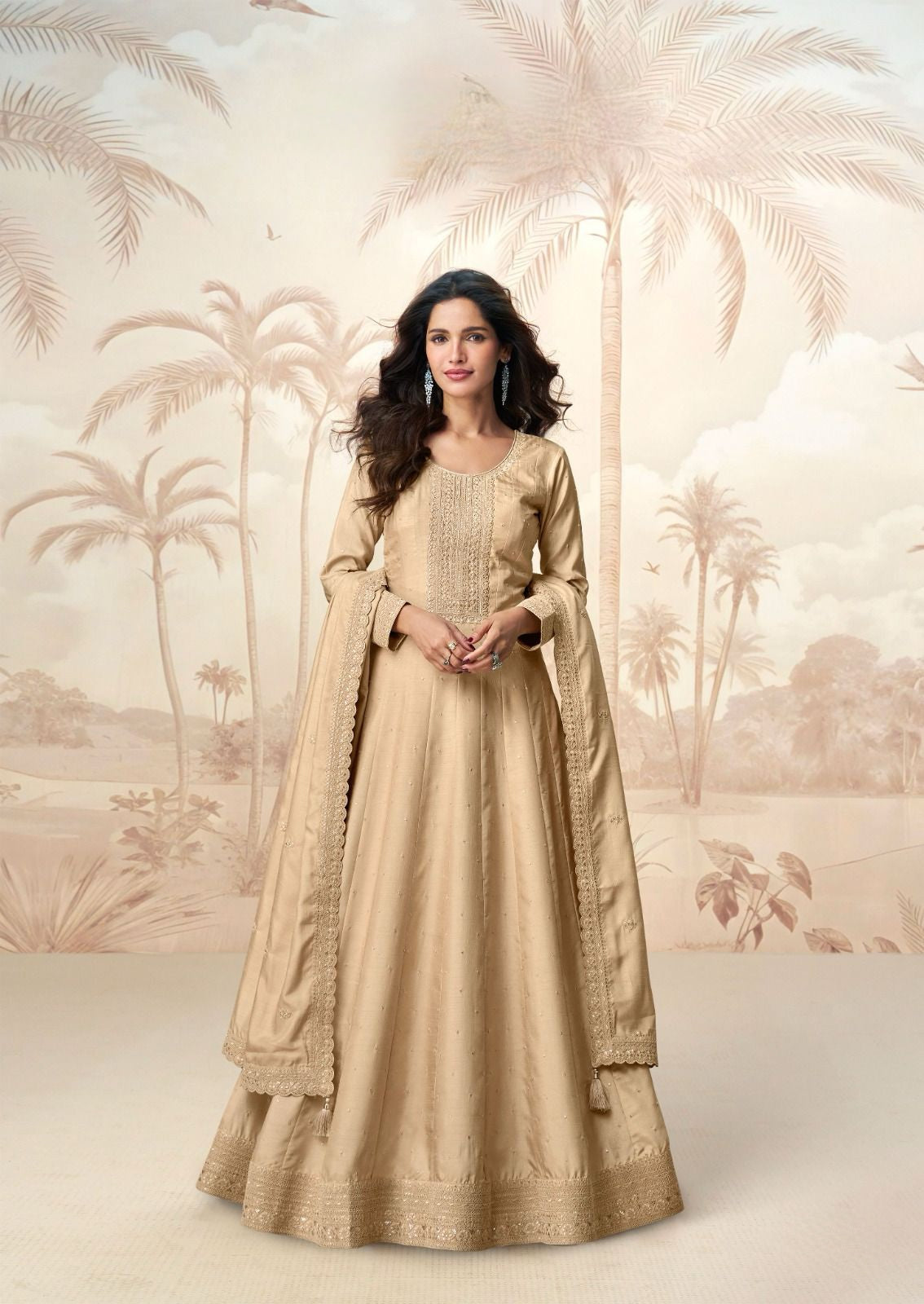 Amaira Full Stitch Premium Silk GownLXGW0025