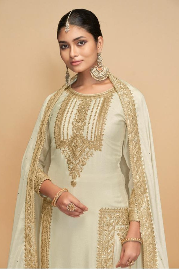 Aaira Grace Luxury Suit LXST0002