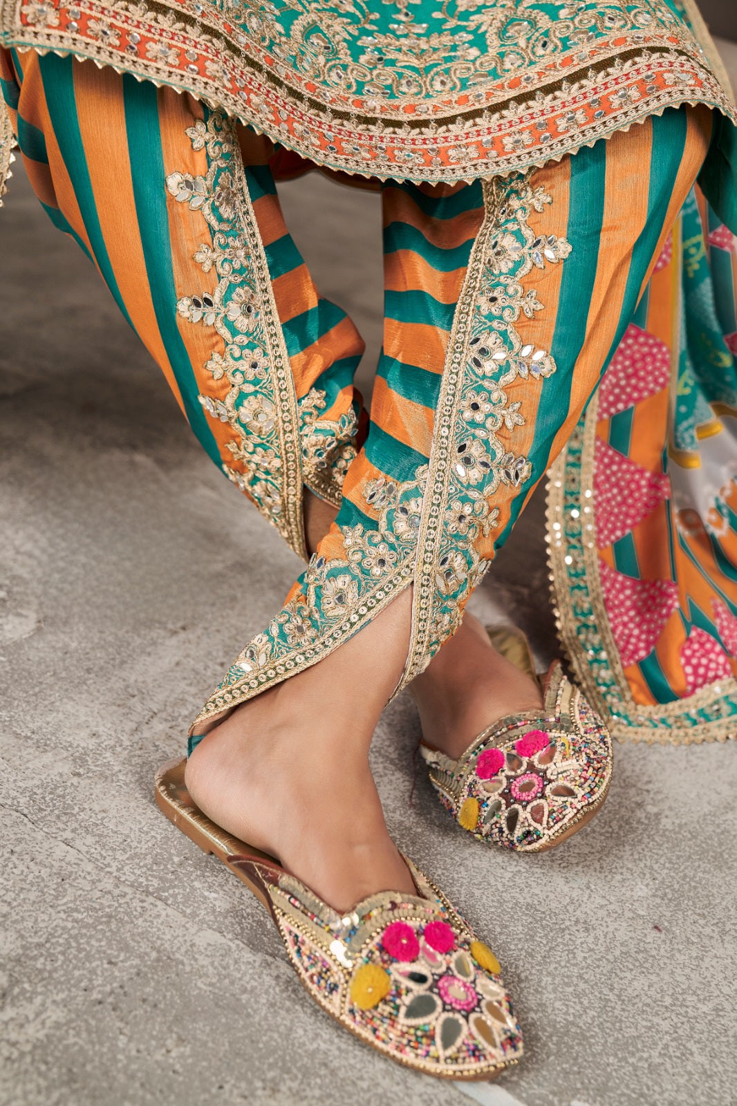 Chinon Charm Luxury Suit LXST0042