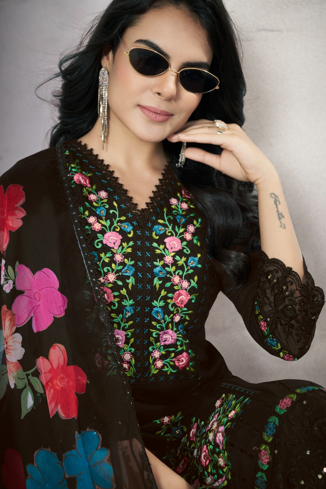 Reshmi handwork Pakistani suit LXPK0001