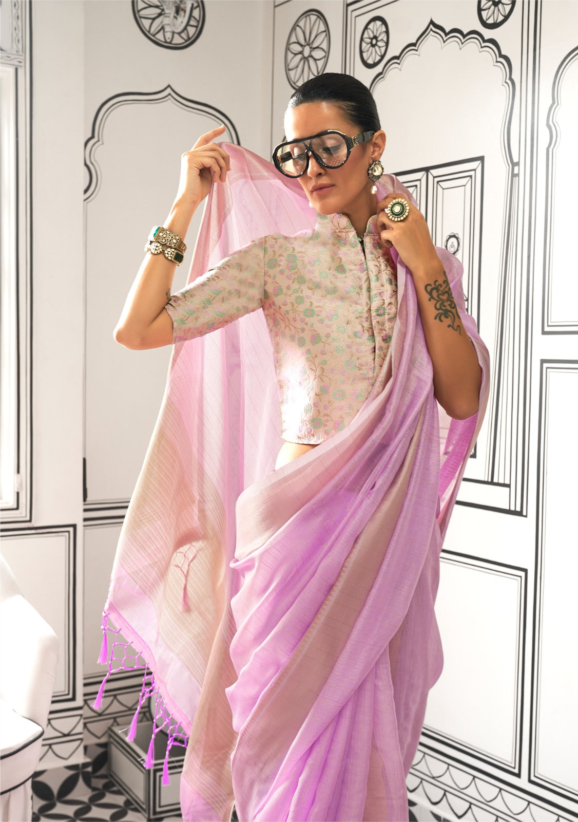 Zariah Moss Chiffon Handloom Saree EASE0015