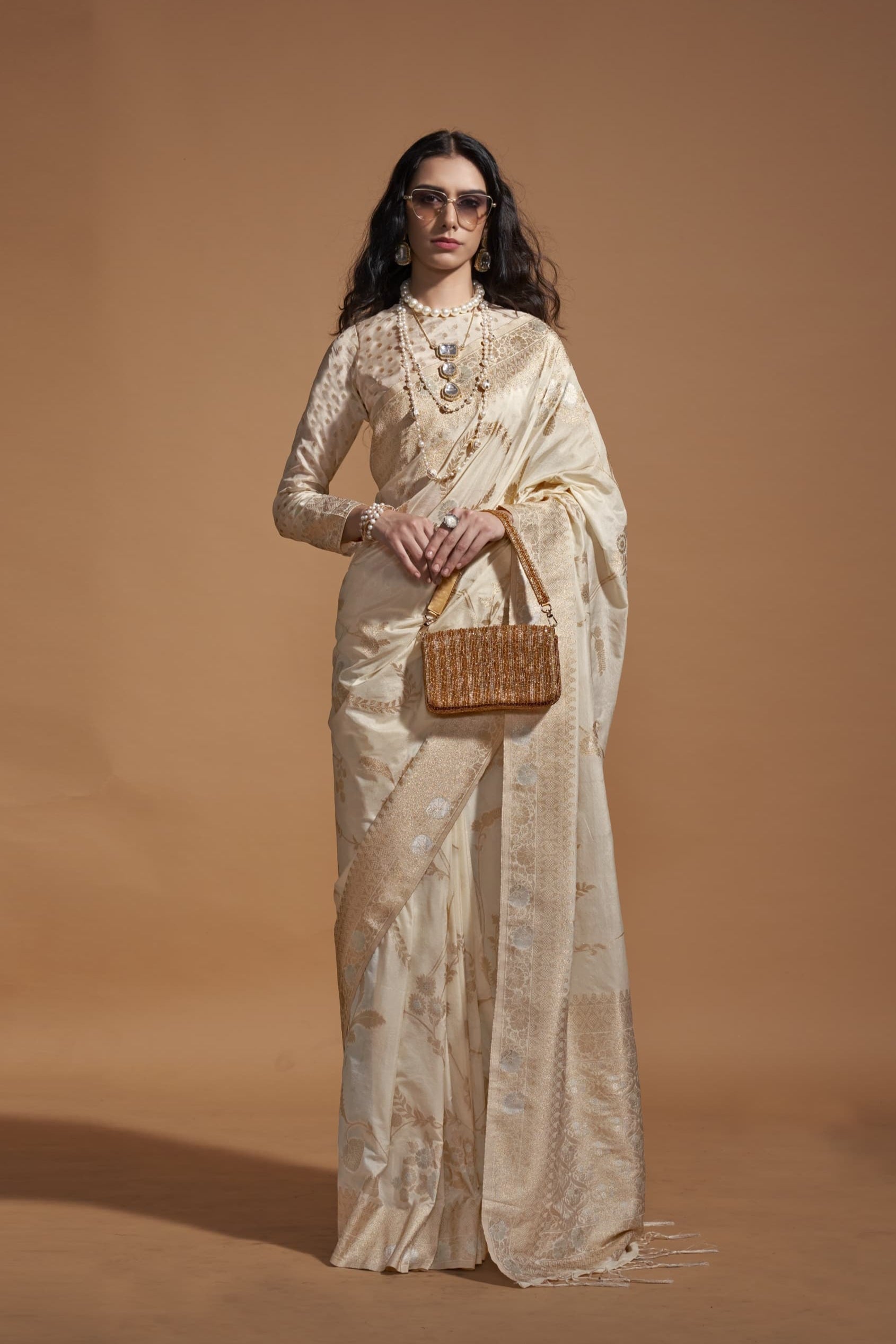 Handloom Weaving Silk Saree LXSE0039