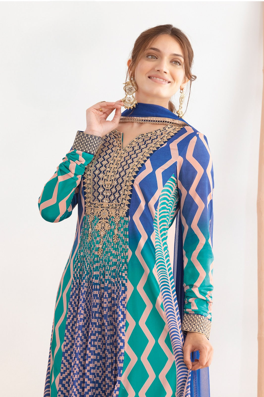 Rangrez Premium Gown LXGW0043