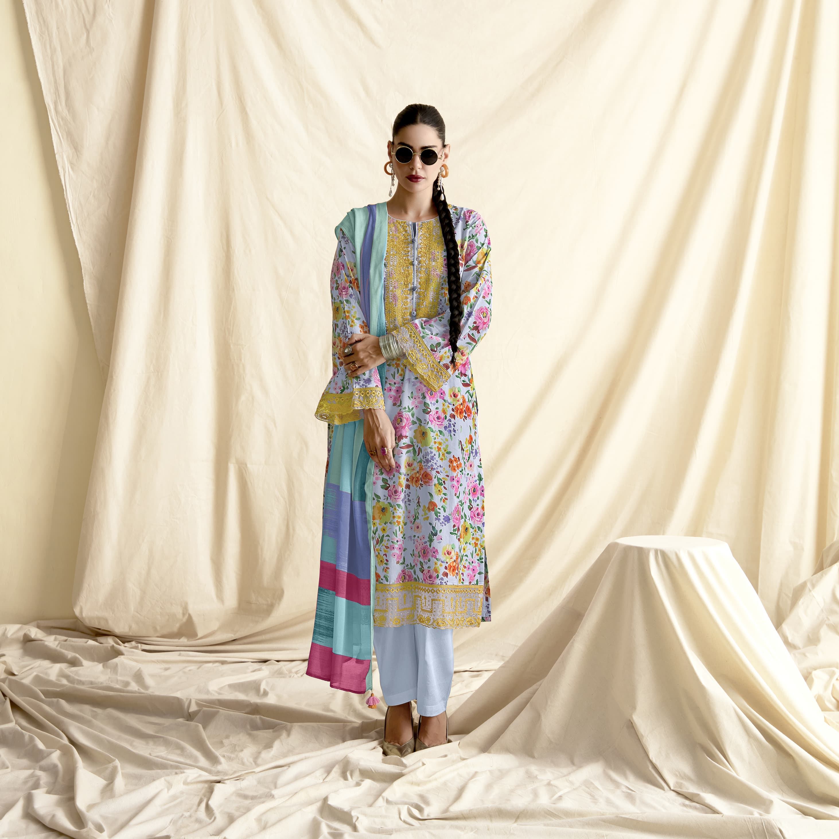 Aara Crochet Grace Luxury Suit LXST0051