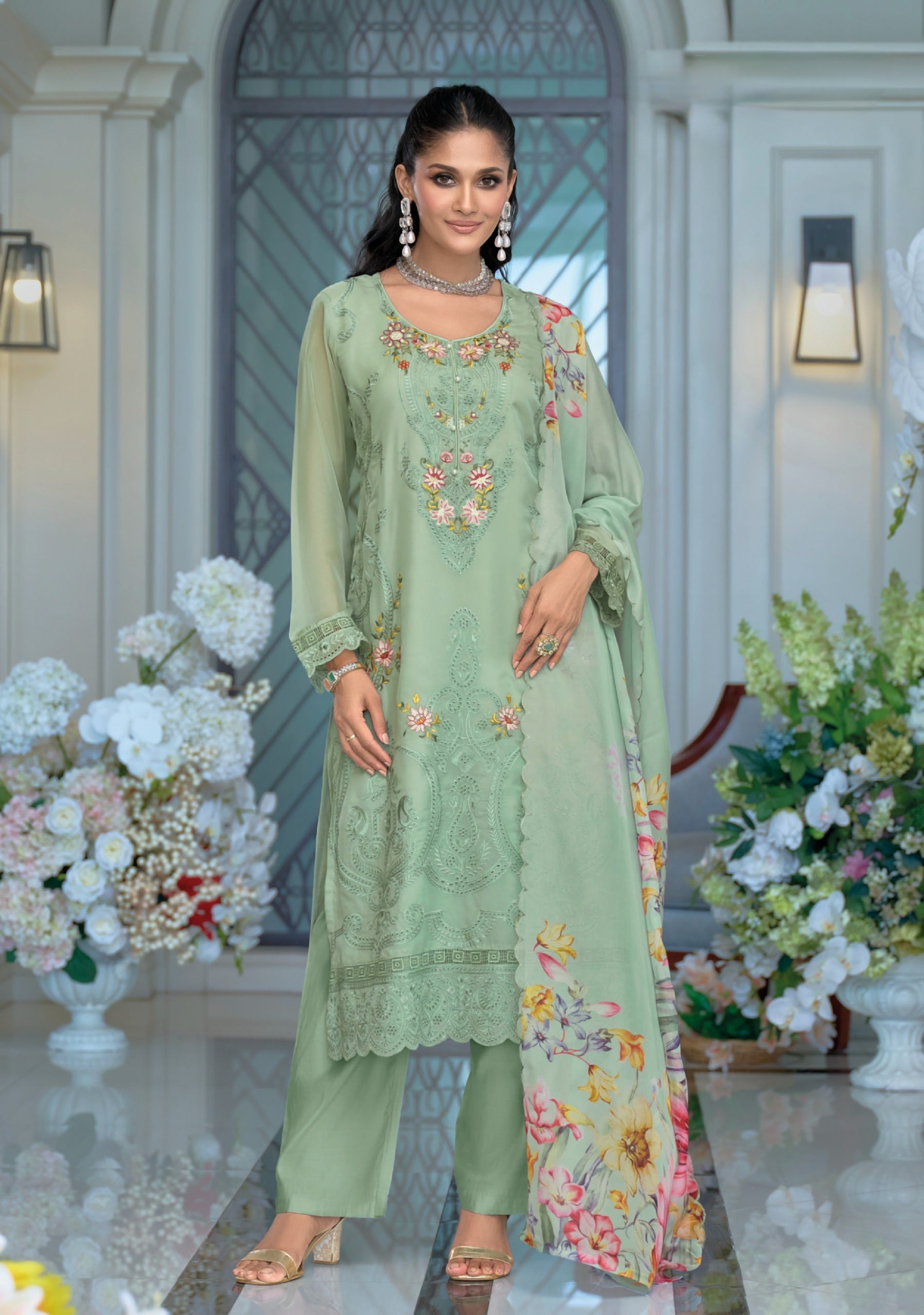 Zayna Embroidered Pakistani Suit LXPK0079