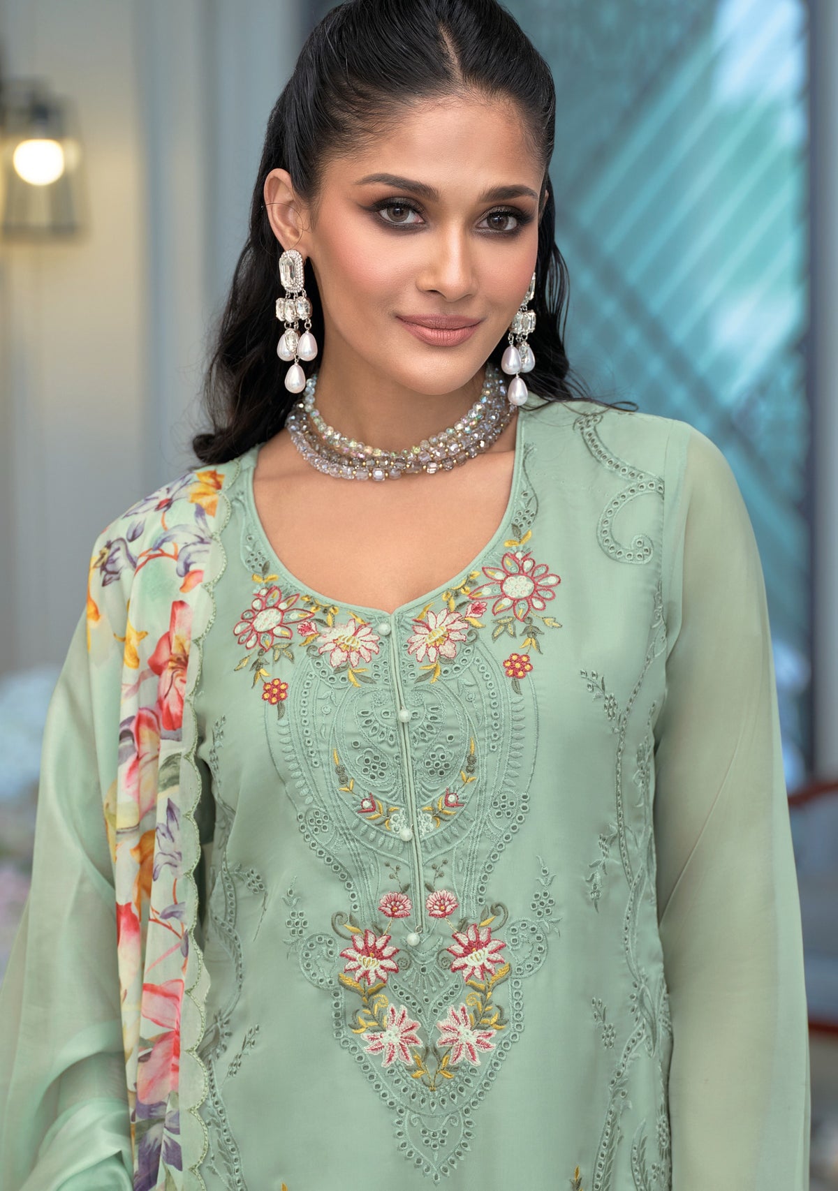 Zayna Embroidered Pakistani Suit LXPK0079