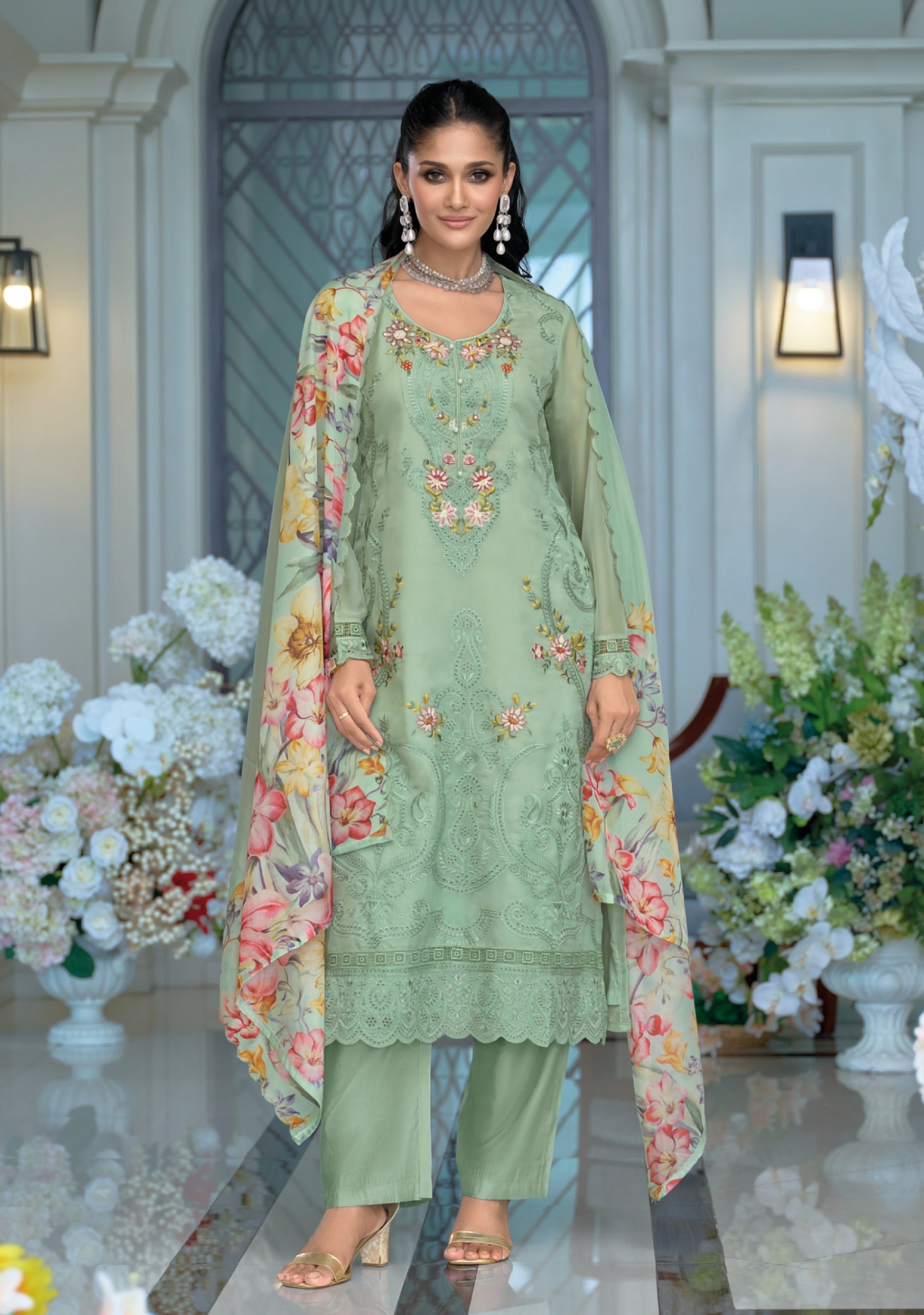 Zayna Embroidered Pakistani Suit LXPK0079